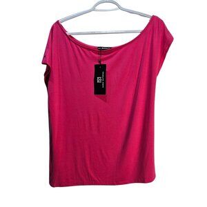 3/$25 NWT | Fuchsia Pink Boat Neck Off Shoulder Short Sleeve Top | Large